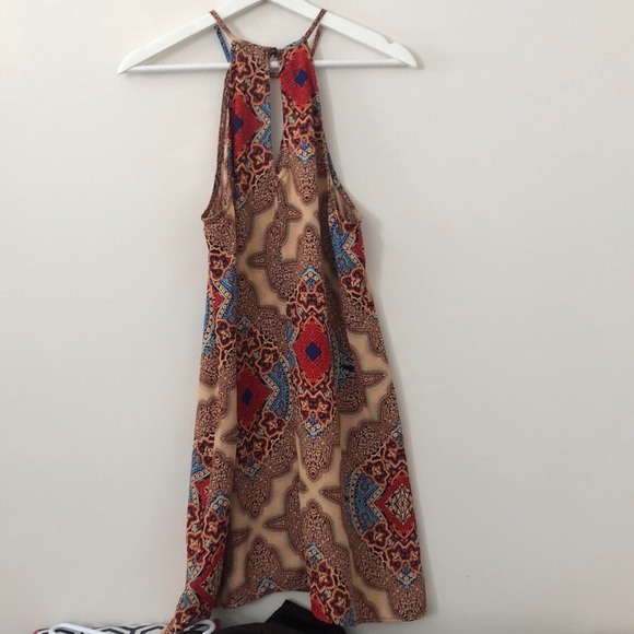 Keyhole Mini Dress - Picture 3 of 3